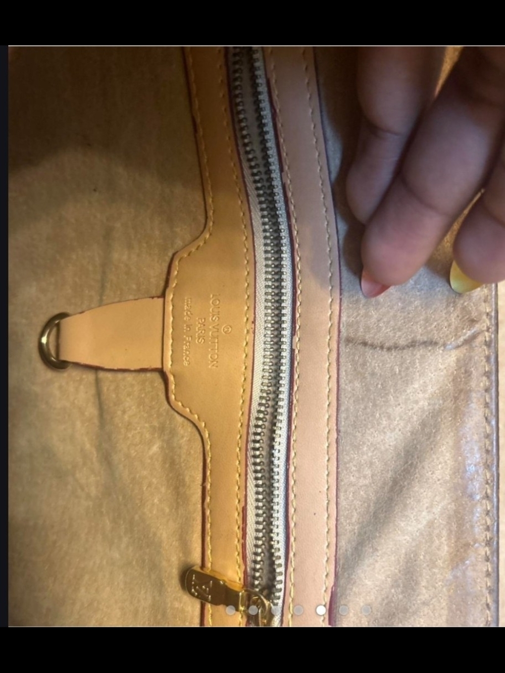 Louis Vuitton Monogram Canvas Messenger Bag in Brown - Picture 6 of 7